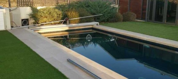 4 Schlafzimmer Gewerbliche Immobilie in Mesa Geitonia, Cyprus, Nr. 19028 9