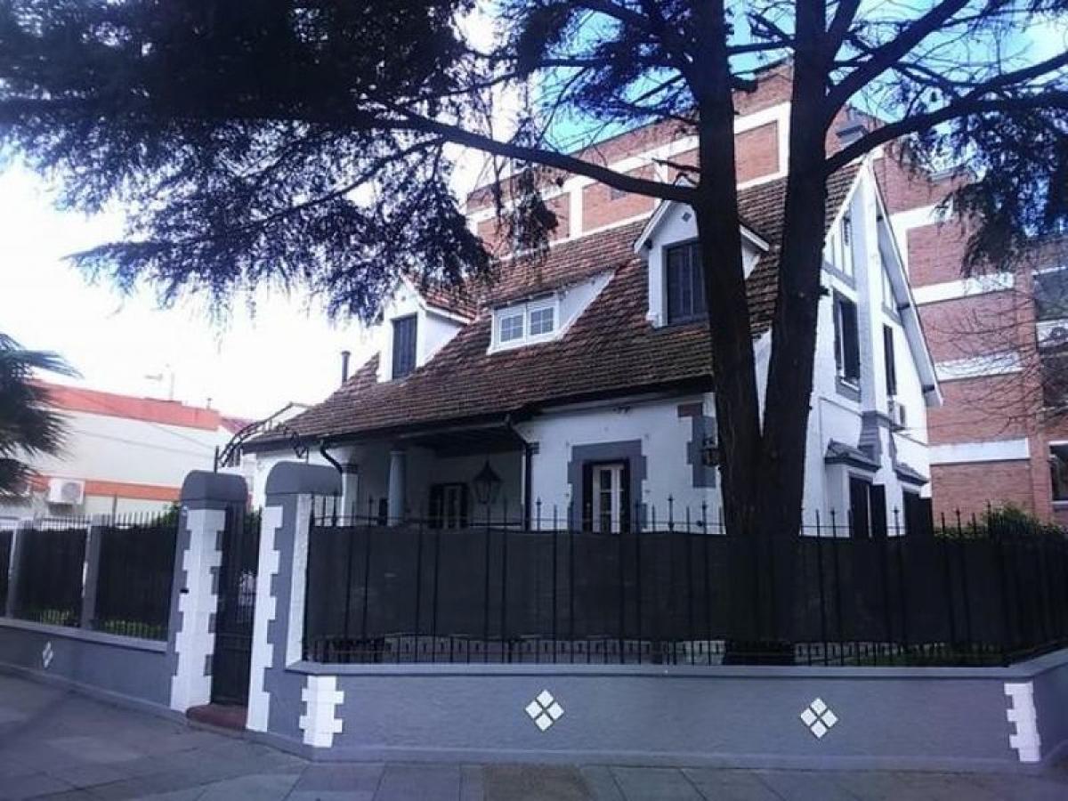 3 bedrooms House in Buenos Aires, Argentina No. 103559