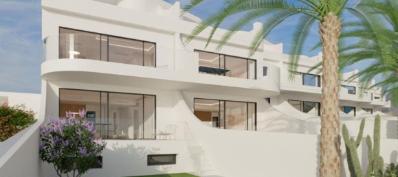 3 dormitorios bungalow en venta en Torrevieja, Alicante, Comunidad Valenciana, Spain № 364982 8