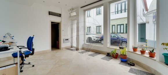 Gebäude in Aveiro, Portugal 87m², Nr. 82761 3