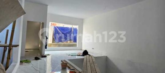 3 bedrooms House in Jakarta, Indonesia No. 2581 8
