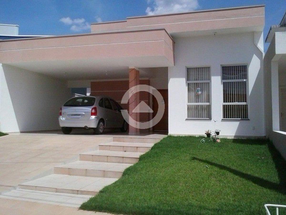 Дом с 3 спальнями в Сан-Паулу, Бразилия № 480416