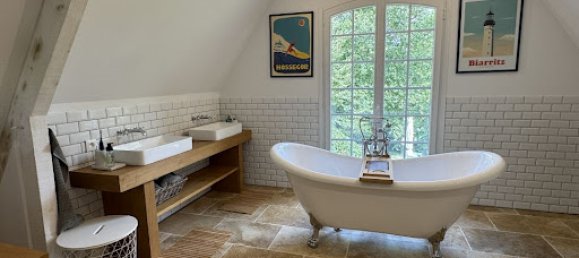 4 bedrooms House in Lucq-de-Bearn, France No. 330494 13