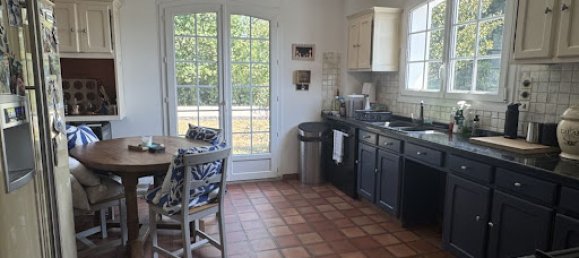 4 bedrooms House in Lucq-de-Bearn, France No. 330494 4