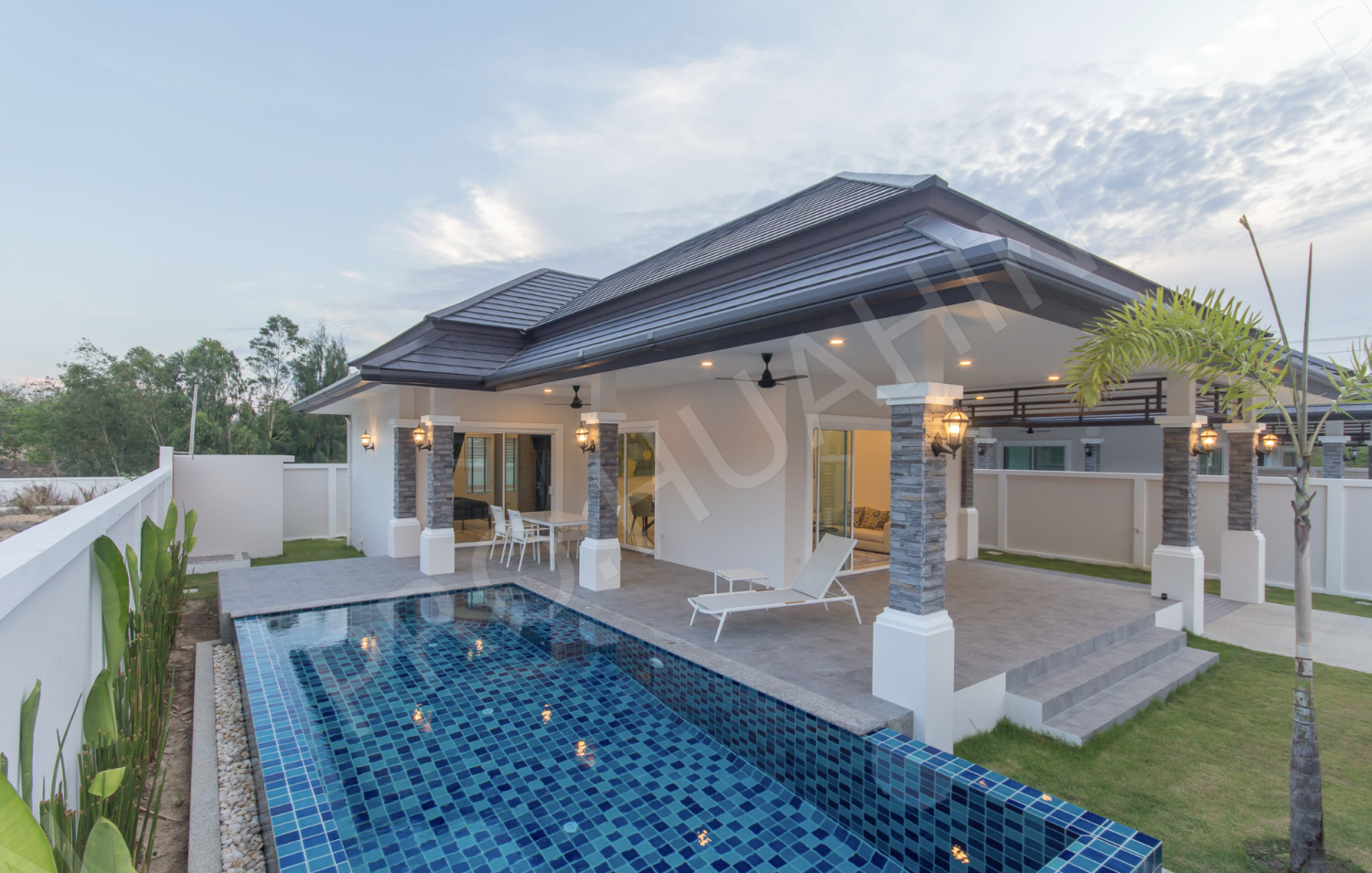 2 bedrooms Villa for sale in Hua Hin, Prachuap Khiri Khan, Western Thailand, Thailand № 165754