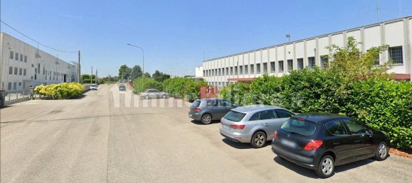 Almacén de 5 habitaciónes en Ostiglia, Italy No. 321505 16