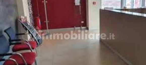 Almacén de 5 habitaciónes en Ostiglia, Italy No. 321505 2