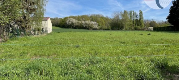 Terrain à Villeneuve-sur-Verberie, France 590m² No. 72658 3