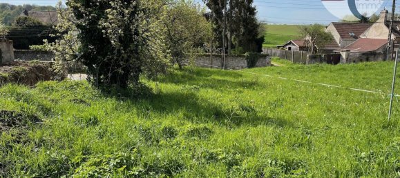 Terrain à Villeneuve-sur-Verberie, France 590m² No. 72658 2
