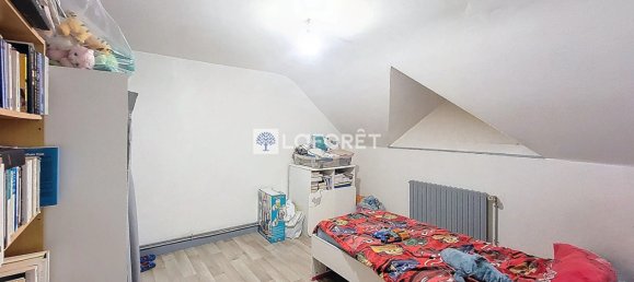 4 bedrooms House in Deuillet, France No. 156215 8