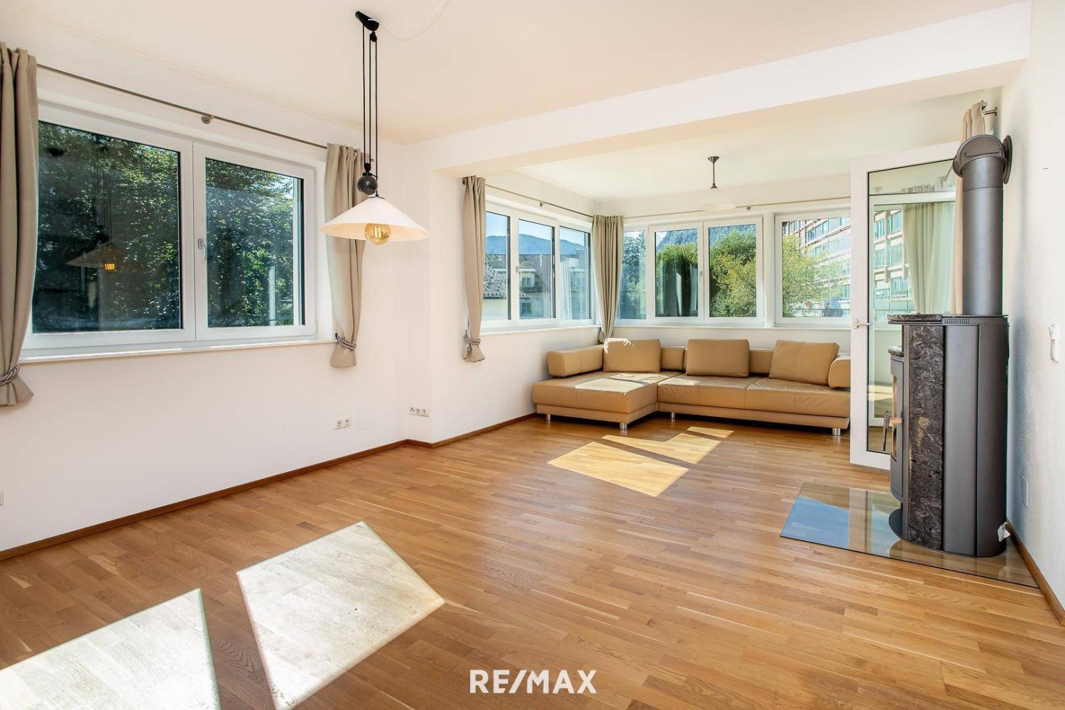 Apartamento de 3 habitaciónes en Bad Ischl, Austria No. 237130