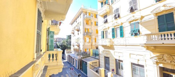 Apartamento T3 em Genoa, Italy N.º 189199 3