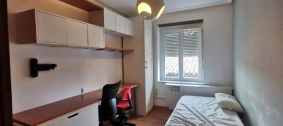 3 bedrooms Apartment in Horta-Guinardo, Spain No. 135960 9