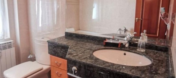 3 bedrooms Apartment in Horta-Guinardo, Spain No. 135960 22