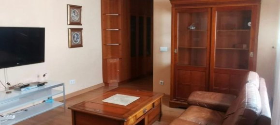 3 bedrooms Apartment in Horta-Guinardo, Spain No. 135960 4