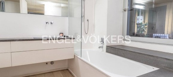 2 bedrooms Apartment in Rome, Italy No. 107536 7