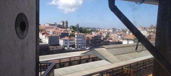 Studio in the Condo in Porto, Portugal No. 6672 2