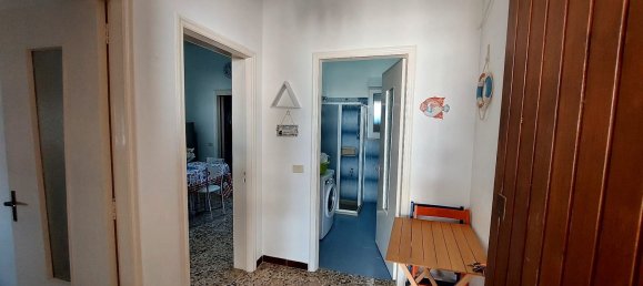 Дом с 6 комнатами в Мандурия, Италия № 19207 8