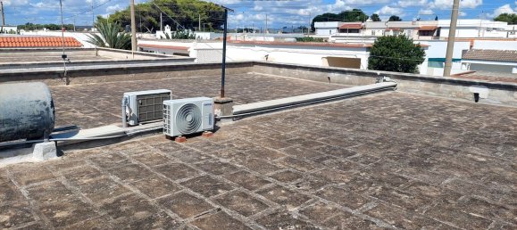 Дом с 6 комнатами в Мандурия, Италия № 19207 29