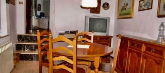 10 rooms House in Montepulciano, Italy No. 252082 11