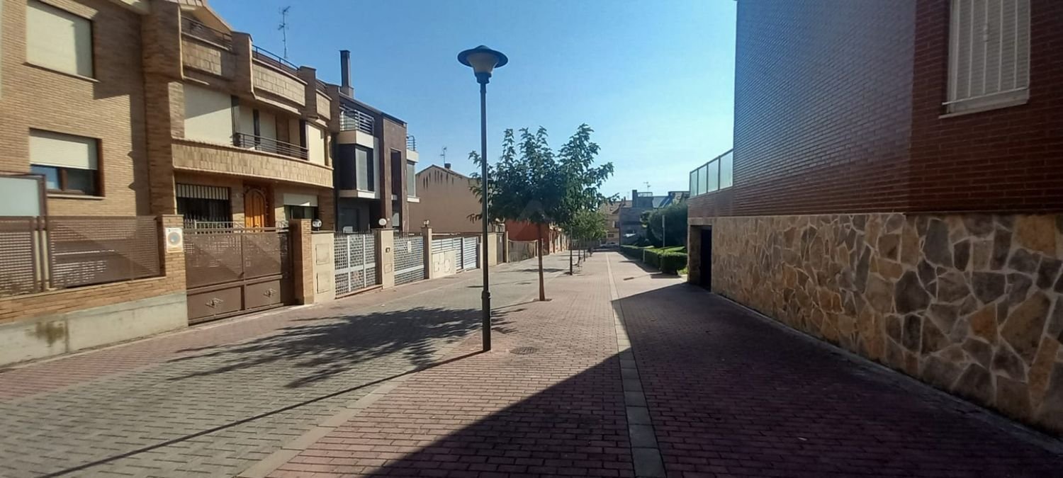 Дом с 4 спальнями в Ла-Риоха, Испания № 259358