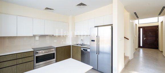 4 bedrooms Villa in Dubai South (Dubai World Central), UAE No. 119943 24