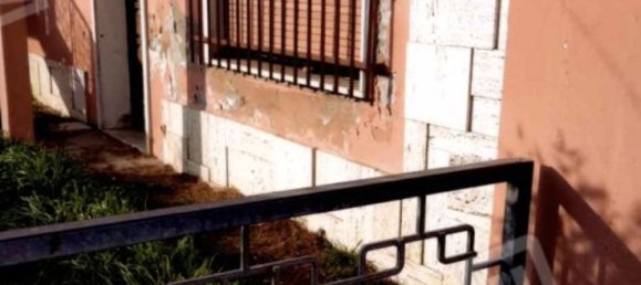 82m² Office in Porto Viro, Italy No. 381122 10