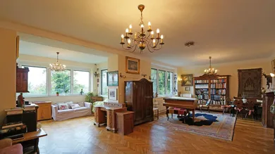 8غرفة فيلا في Klosterneuburg, Austria رقم 4552