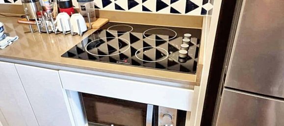 2 bedrooms Condo in Bangkok, Thailand No. 23870 4