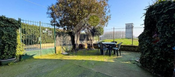 Villa de 3 habitaciónes en Castelnuovo Bocca d'Adda, Italy No. 177493 2