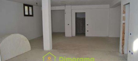 6-Zimmer Wohnung in Perugia, Italy, Nr. 46060 3