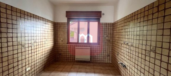 3 chambres Appartement à Frosinone, Italy No. 51605 8