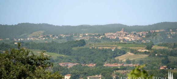 4 bedrooms House in Cortona, Italy No. 53533 37