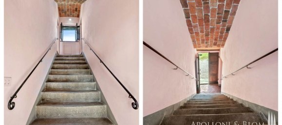 4 bedrooms House in Cortona, Italy No. 53533 21