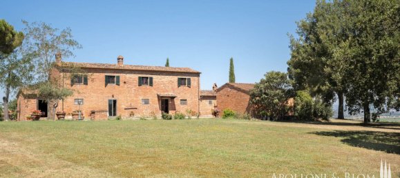 4 bedrooms House in Cortona, Italy No. 53533 12