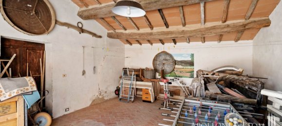 4 bedrooms House in Cortona, Italy No. 53533 28