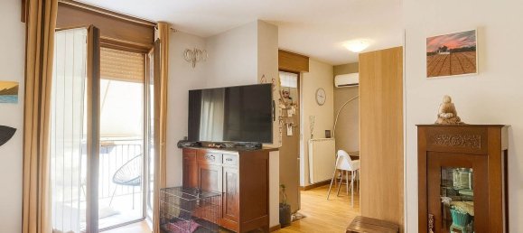 3 Schlafzimmer Wohnung in Boltiere, Italy, Nr. 380837 4