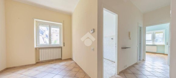 2 bedrooms Apartment in Rome, Italy No. 291376 8