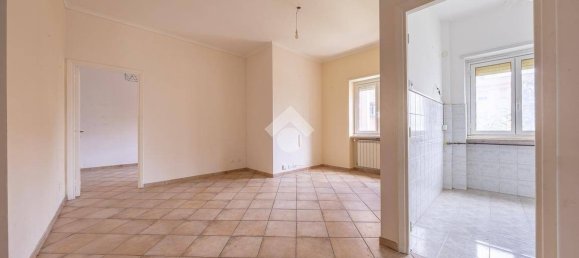 2 bedrooms Apartment in Rome, Italy No. 291376 9