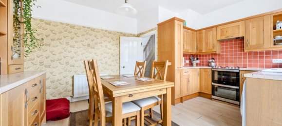 3 bedrooms House in London, United Kingdom No. 13453 16