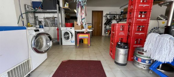 4 rooms Commercial property in Sirmione, Italy No. 150075 16