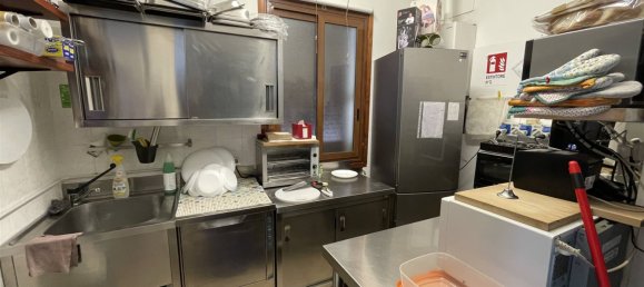 4 rooms Commercial property in Sirmione, Italy No. 150075 11