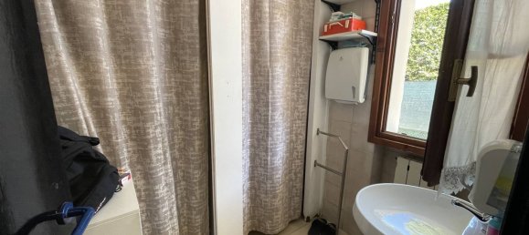 4 rooms Commercial property in Sirmione, Italy No. 150075 12