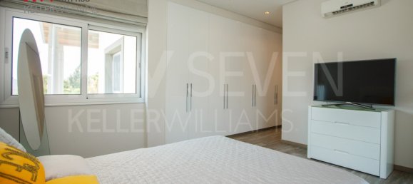 Villa T4 em Agios Tychonas, Cyprus N.º 26564 11