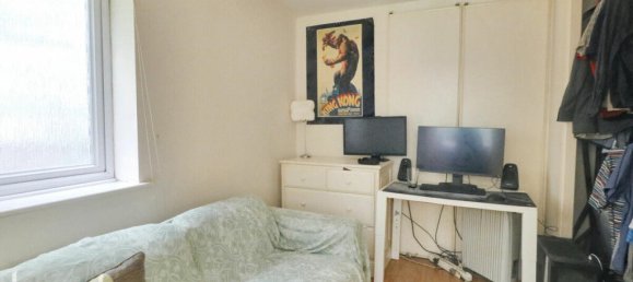 Studio in Purfleet-on-Thames, United Kingdom No. 5016 6