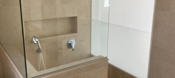 Villa de 5 dormitorios en Marbella, Spain No. 83237 9