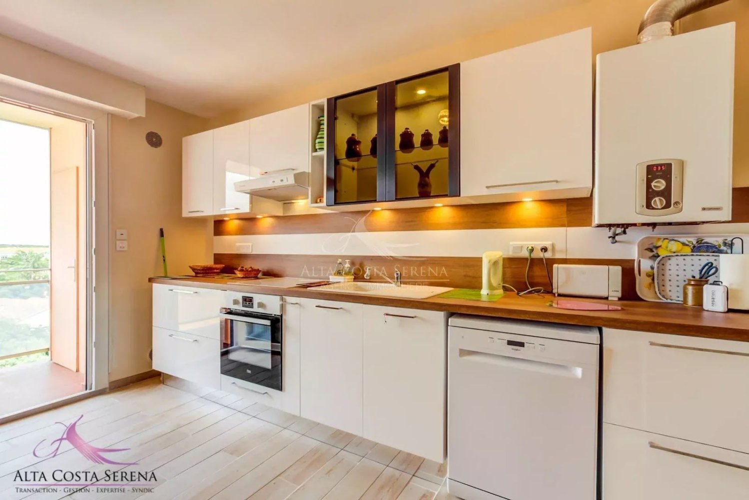 3 bedrooms Apartment in Ghisonaccia, France No. 261418