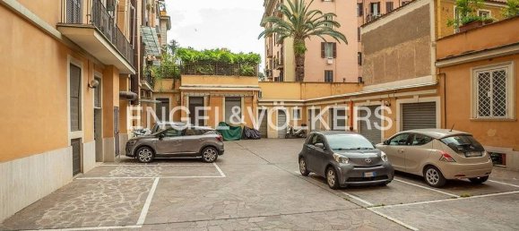 5 rooms Office in Rome, Italy No. 366061 17