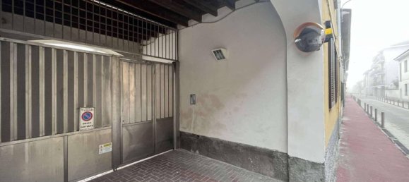 3 bedrooms Apartment in Sedriano, Italy No. 276199 5