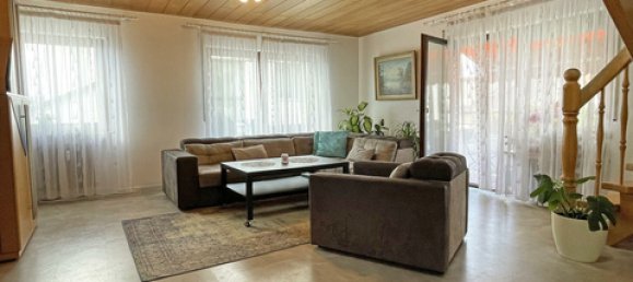 3 Schlafzimmer Doppelhaus in Rems-Murr-Kreis, Germany, Nr. 234825 2